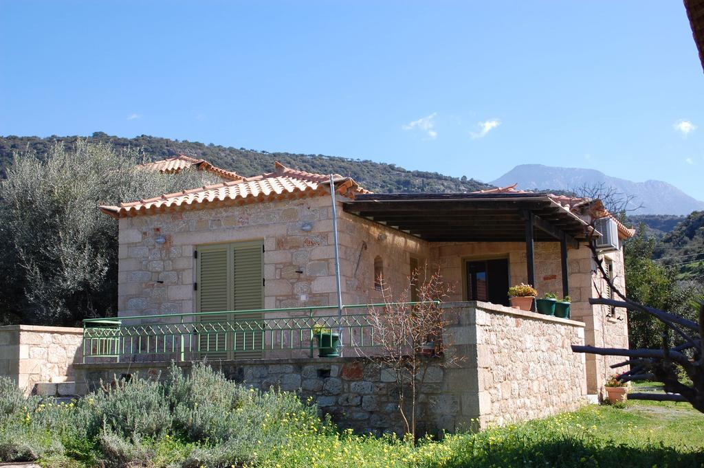 Amoni Holiday Homes Kardamíli Kültér fotó