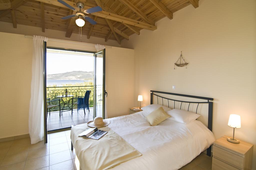Amoni Holiday Homes Kardamíli Kültér fotó