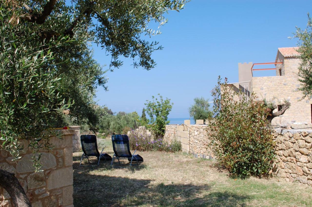 Amoni Holiday Homes Kardamíli Kültér fotó