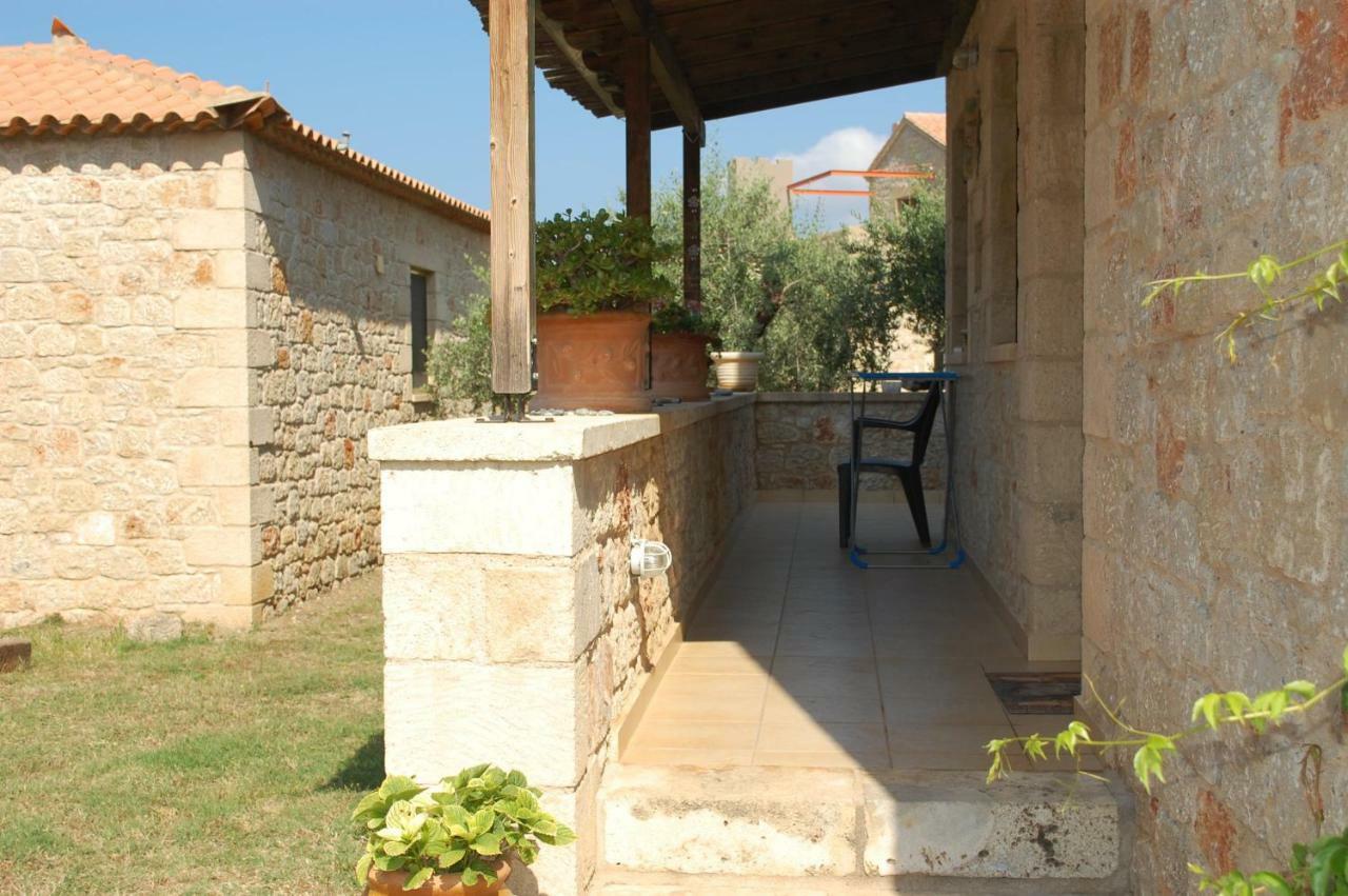 Amoni Holiday Homes Kardamíli Kültér fotó